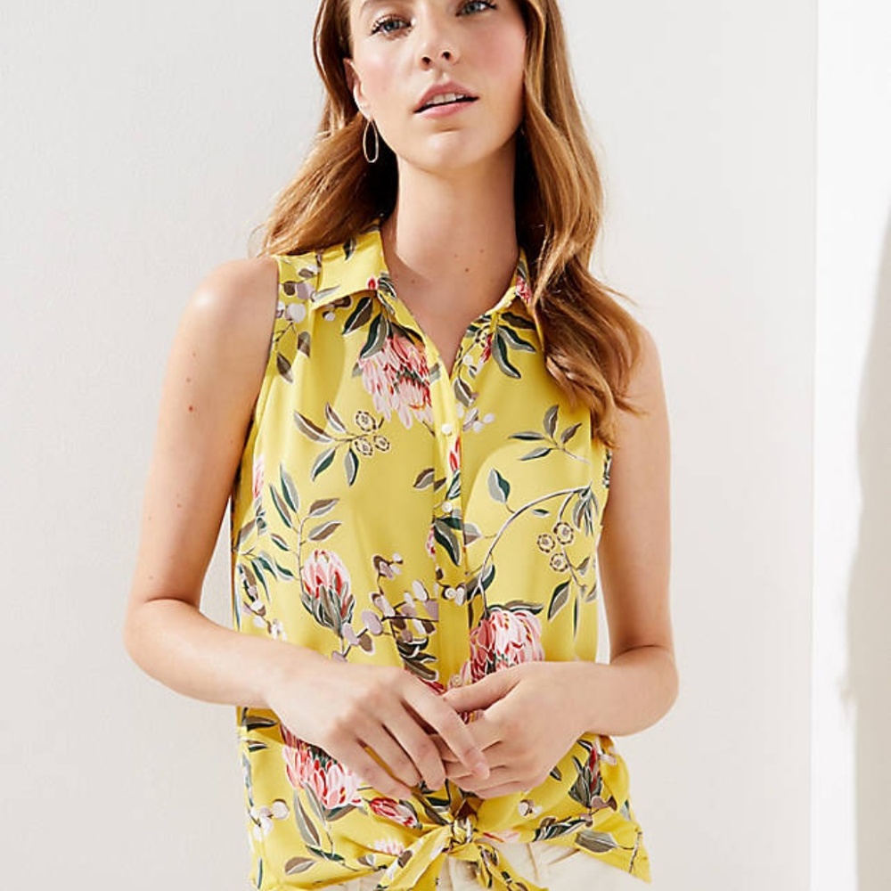 LOFT Women's Floral Mixed Media Button Down Shell‎
